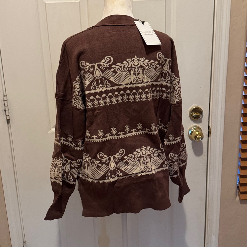 Soft Stretch Sweater - Picture 4 of 5